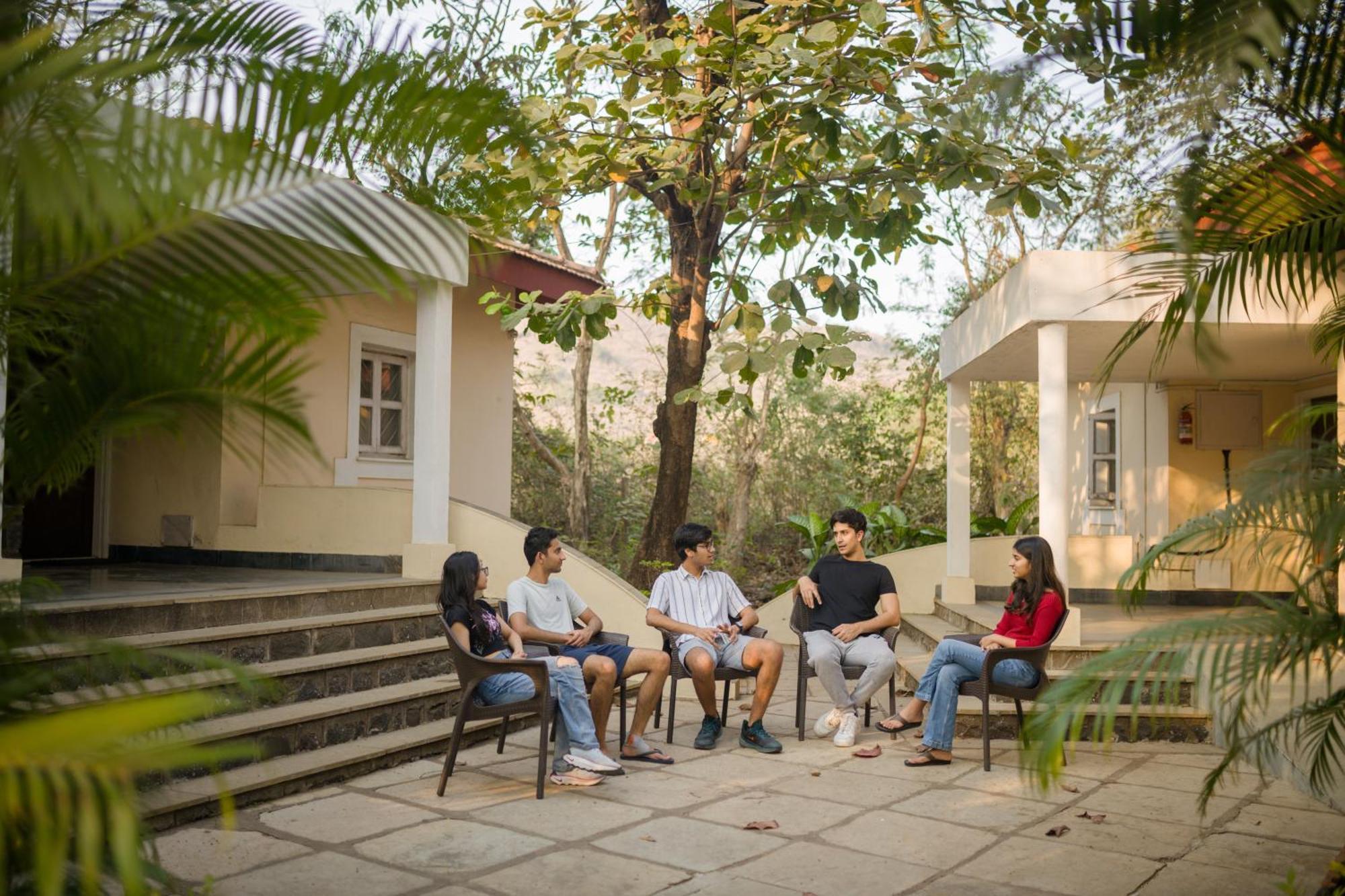 Modi'S Resort, Karjat Exteriér fotografie